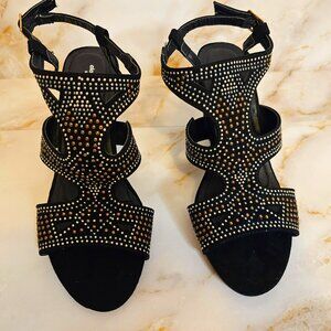 Cloud Walkers by Avenue Serafina, Black, Size 9